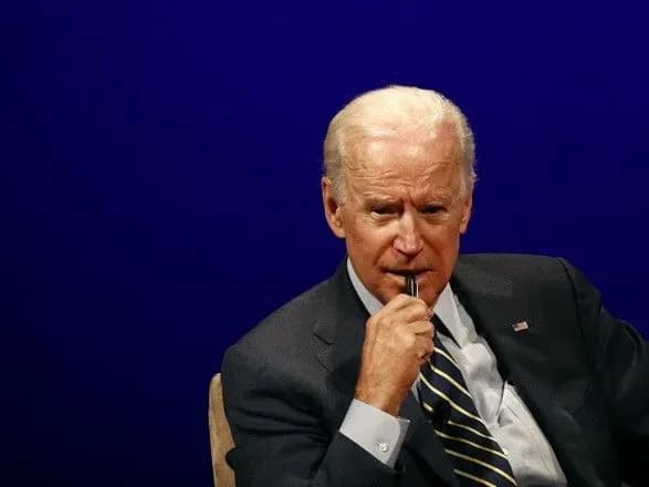 CNN: Байден пообіцяв визначитися з планами на президентські вибори після Нового року
