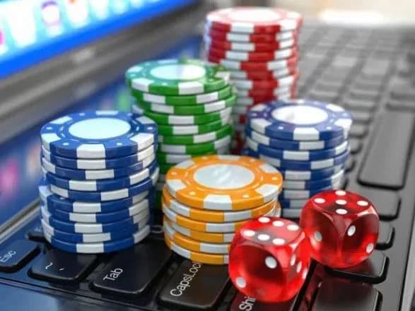 У Львові азартний клуб функціонує по сусідству з прокуратурою - громадськість