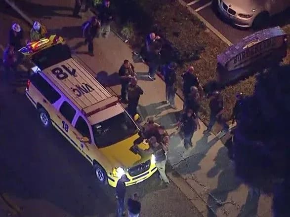 У Каліфорнії внаслідок стрілянини в барі загинули 13 людей