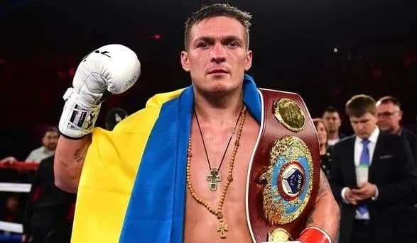 Усик посів третє місце у рейтингу найсильніших боксерів світу