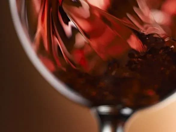 Італія поки залишається головним постачальником вина в Україну