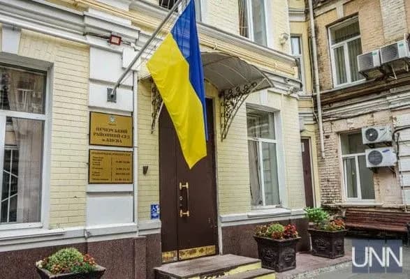За хабар 200 тисяч гривень судитимуть заступника мера Чернівців