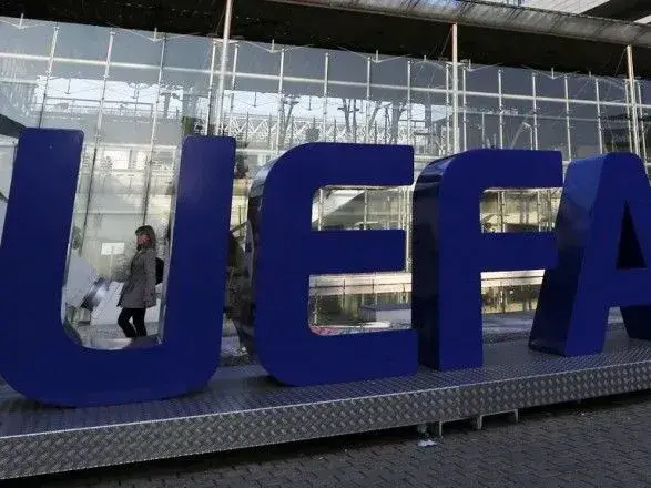 Воюючи з Павелком, Суркіс пішов на дискредитацію не тільки ФФУ, але і УЄФА - EU Today