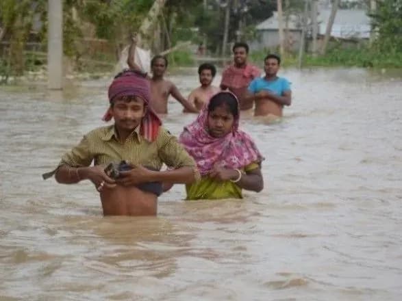 В Індії пройшов потужний шторм, понад 80 тис. осіб евакуювано