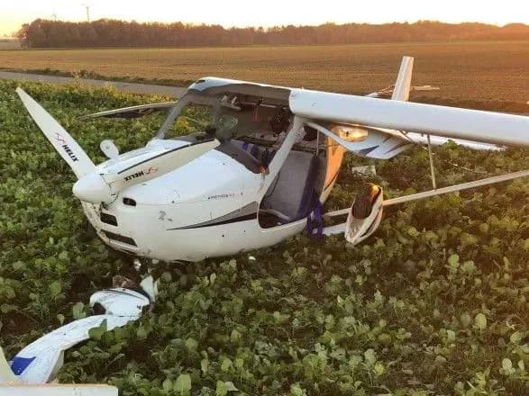 Надлегкі літаки зіткнулися в небі над Німеччиною