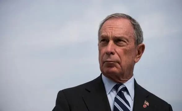 Экс-мэр Нью-Йорка пожертвовал альма-матер 1,8 млрд долларов США