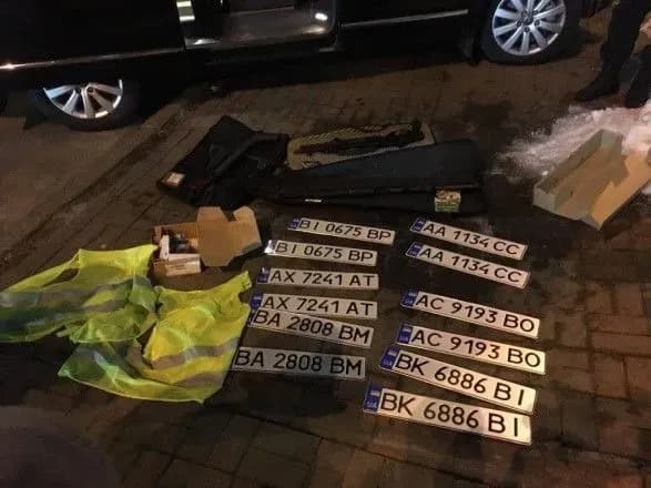 У столиці затримали наркоторговців з психотропами на 1 млн грн