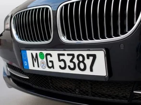 У чергах на західному кордоні винні нечіткі митні процедури – МВС