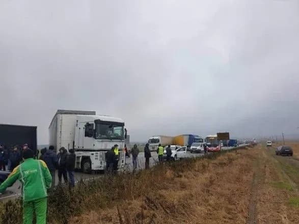 Водіїв попередили про протести "євробляхерів" у двох областях