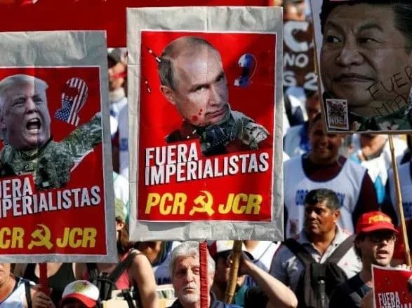 Навколо території саміту G20 проходять багатотисячні протести