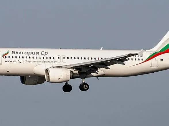 Болгарська авіакомпанія через воєнний стан зупинила польоти до Одеси