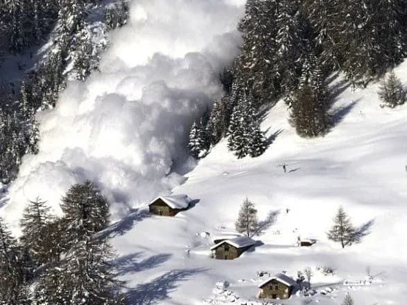 У Карпатах існує небезпека сходження лавин