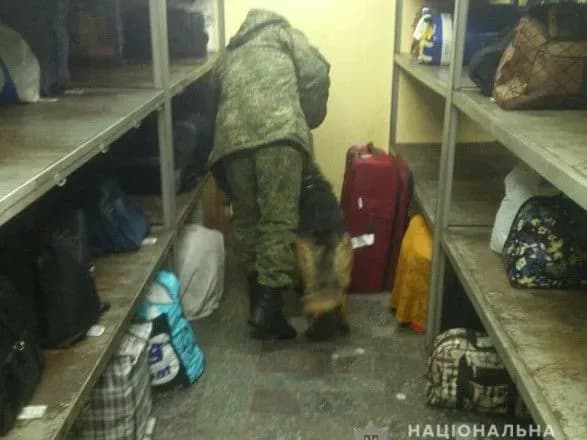 У Дніпрі "замінували" вокзали та метро