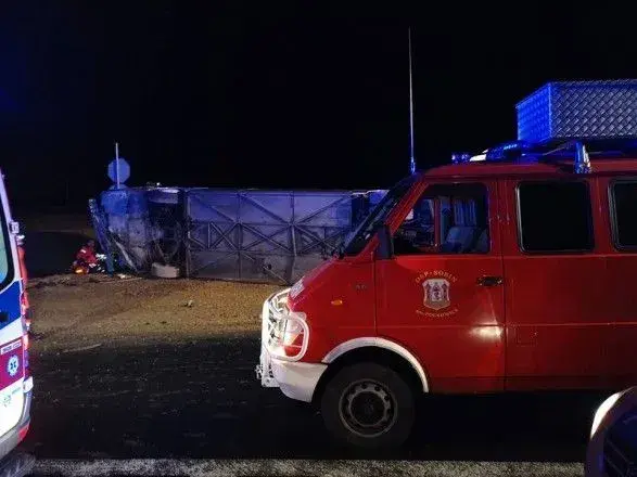 Понад 30 людей постраждали в Польщі у результаті ДТП з автобусом