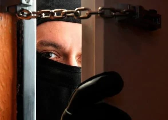 Квартиру свекрухи Корчак обікрали