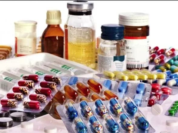 Експерт розповів, чому "під ялинку" дорожчають ліки