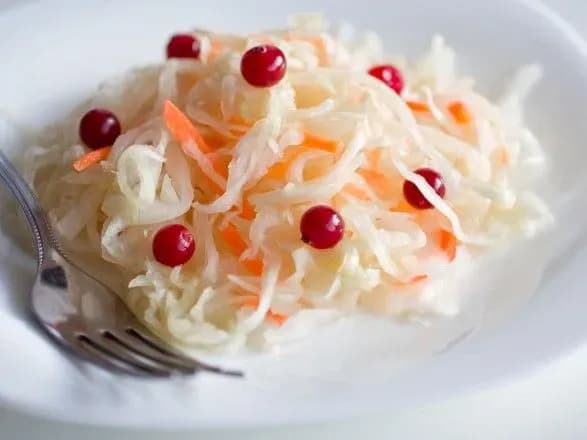 Супрун порівняла йогурт з квашеною капустою