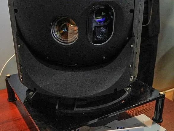 В Україні представили нову оптико-прицільну станцію