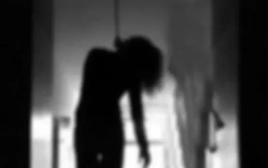 У центрі Харкова повісилась нотаріус