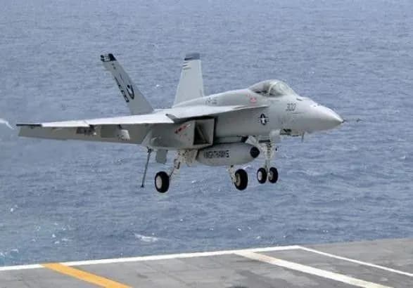 П’ятеро військових США оголошені мертвими після авіакатастрофи біля берегів Японії