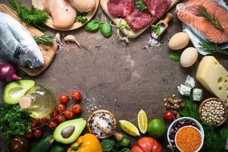 Українці стали витрачати на їжу ще більше грошей