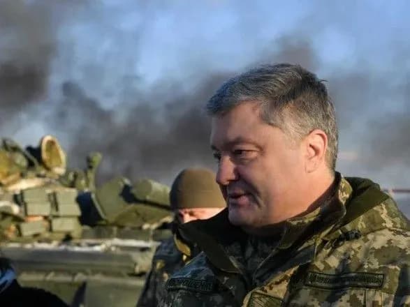 Солі та сірників в Україні вистачить на 2 тисячі років – Порошенко