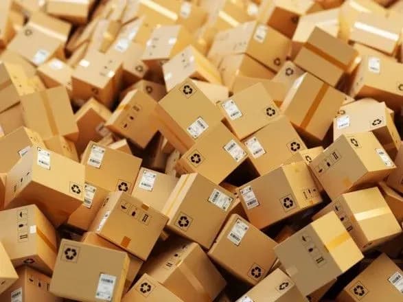 "Укрпошта" скасувала доплату за доставку посилок в села