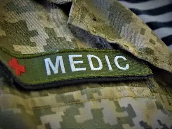 Лікарів в ОРДЛО силоміць приписують до військових частин бойовиків  – розвідка