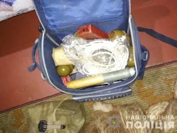 У квартирі в Херсоні знайшли склад з арсеналом зброї