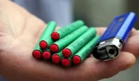 Підліток потрапив до лікарні через вибух петарди