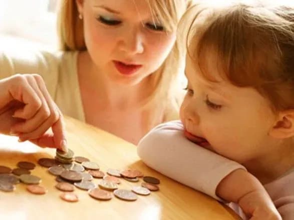 Із затятих неплатників аліментів стягнули вже 4,4 млрд грн