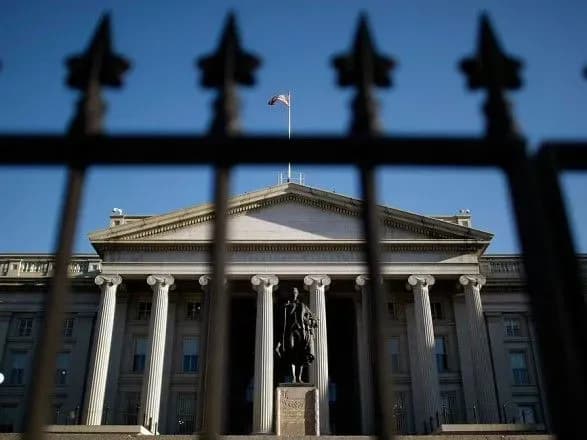 Держборг США виріс більш ніж на 2 трлн доларів за час адміністрації Трампа