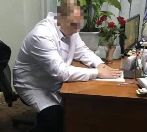 Спійманого на хабарі лікаря з комісії Міноборони лишили під арештом