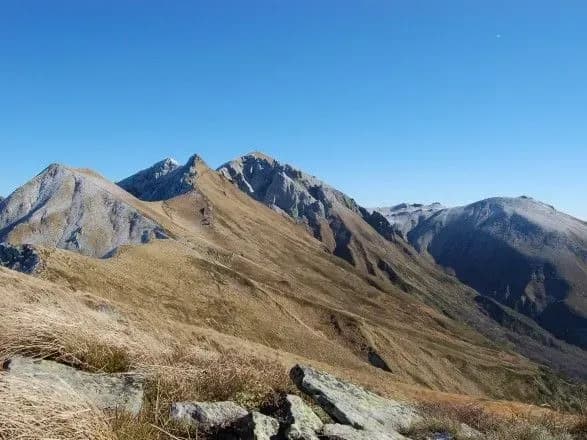У Франції дві сім’ї загубилися у горах