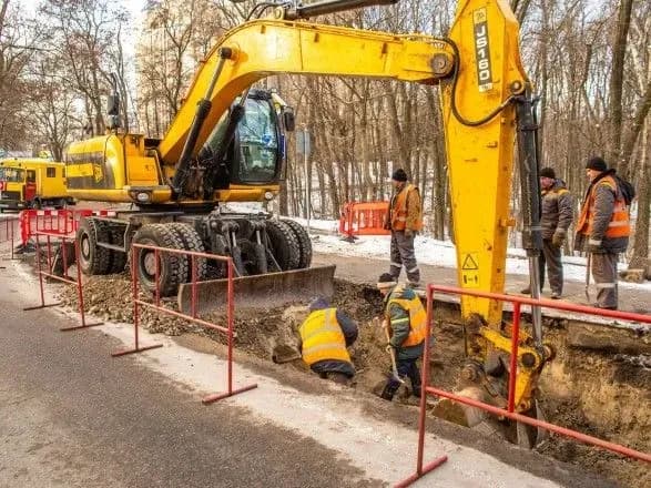 У Києві 40 будинків залишились без тепла та гарячої води