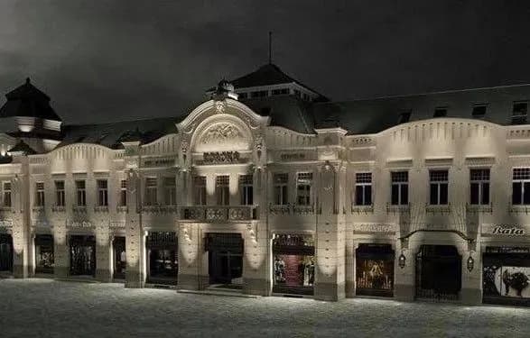 Суд арештував будівництво історичної ужгородської "Корони"