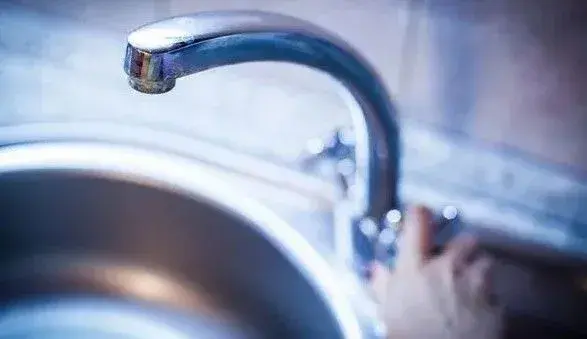 На Донбасі прорвало водогін: три населені пункти знову без води