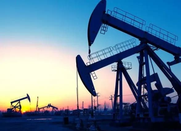 Світові ціни на нафту знизилися