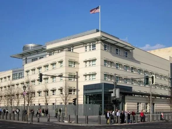 Посол США в ФРН підтвердив можливість санкцій та назвав газопровід РФ проектом проти України