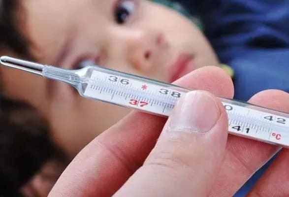 Уже понад 5 тис. українців захворіли на кір з початку року