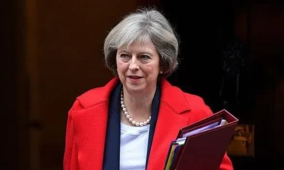 Вотум довіри: Мей залишилася прем'єром, Британія залишається в глухому куті
