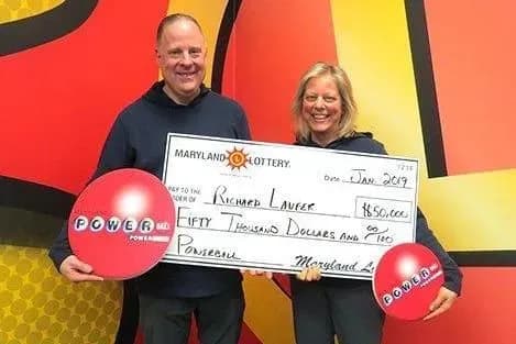 Американці виграли в лотерею завдяки пробитому колесу