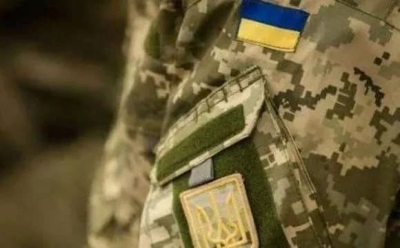 На Донбасі зник український військовий