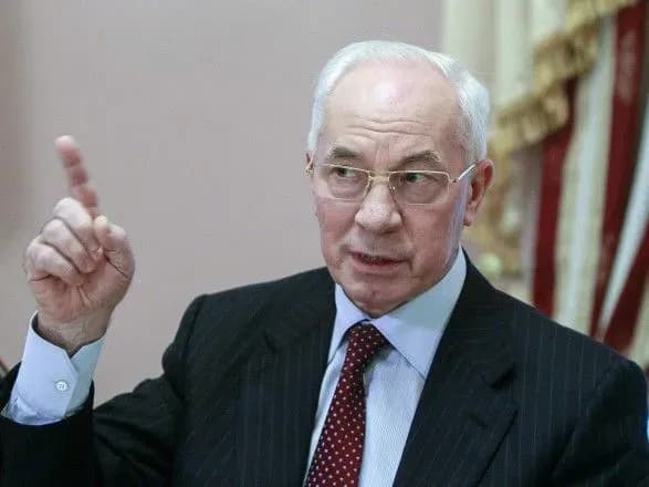 Азаров дав поради Мадуро, як боротися з "Майданом"