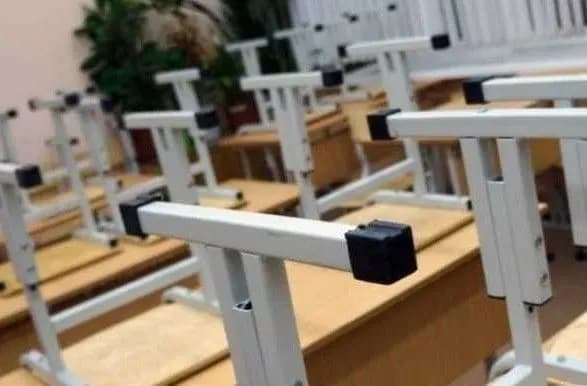 Ще 17 шкіл у Миколаєві йдуть на канікули через грип та ГРВІ