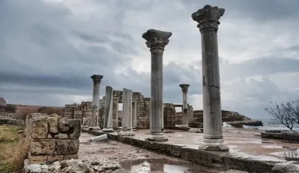 На території Херсонесу знайшли підозрілий предмет