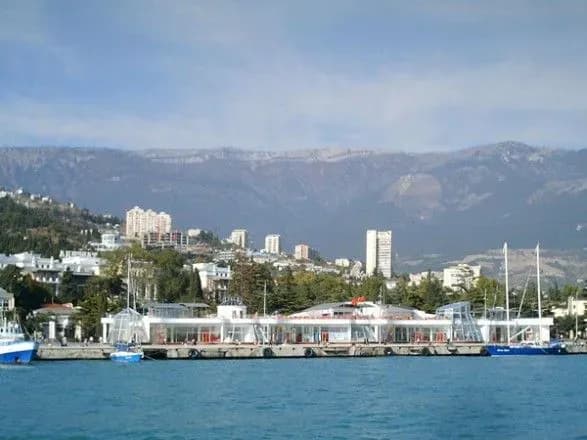 Більше тисячі громадян України незаконно видворили з Криму