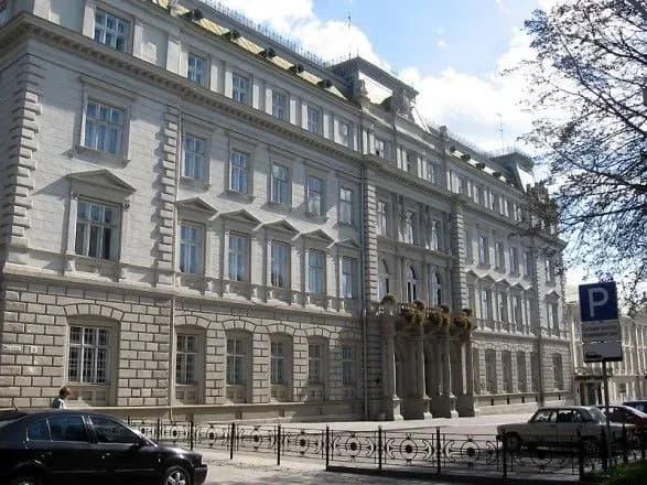 Львовская ОГА сэкономила на вывозе отходов более 150 млн гривен