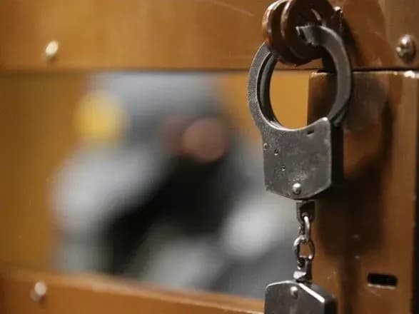 Из зала суда сбежал обвиняемый в краже