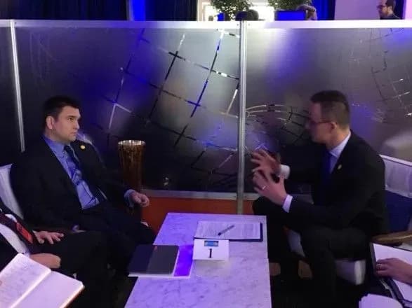 Клімкін у Вашингтоні зустрівся із Сійярто